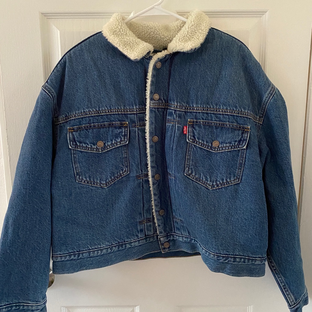 Brand New Levi’s Sherpa Denim Jacket